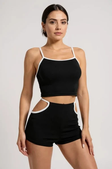 Kadın Siyah Beyaz Şortlu Cut-out Detaylı Gecelik Takımı – Modern, Konforlu Ve Günlük Kombinlere Uygun ürün görseli 1