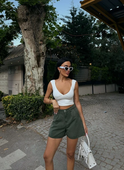 Çift Cepli Pileli Mini Denim Şort - Resim 3