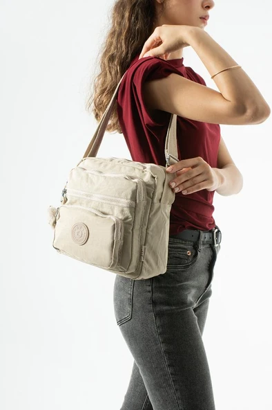 Kadın Postacı Çanta 28*32 Cm 571 Collection Klinkır Hafif Yağmur Geçirmez Klinkır Kumaş Çok Cepli ürün görseli 1