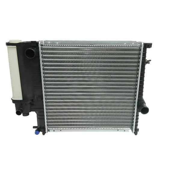 MGA Su Radyatörü BMW 3 Serisi E36 316 M40-M42-M43-M44 Klimalı 1990-1994 / 17101247145 ürün görseli 1