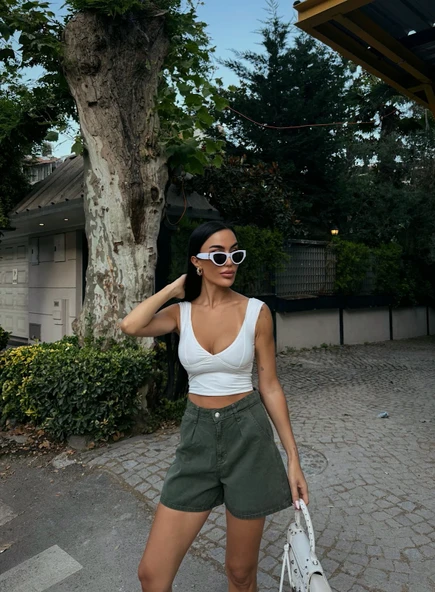 Çift Cepli Pileli Mini Denim Şort - Resim 2