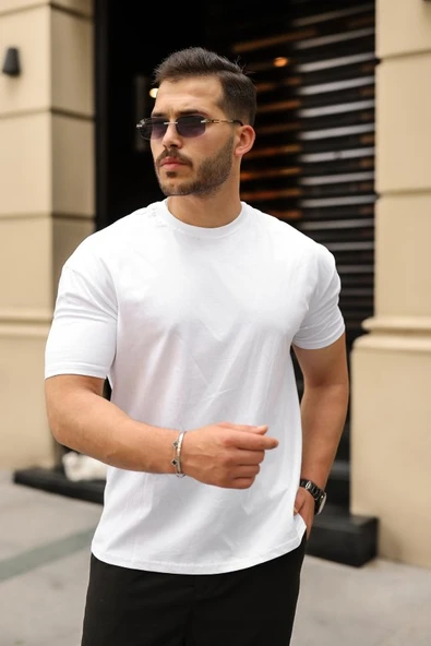 Erkek Kolları Dar Kesim Rahat Kalıp Basic Tişört ürün görseli 1