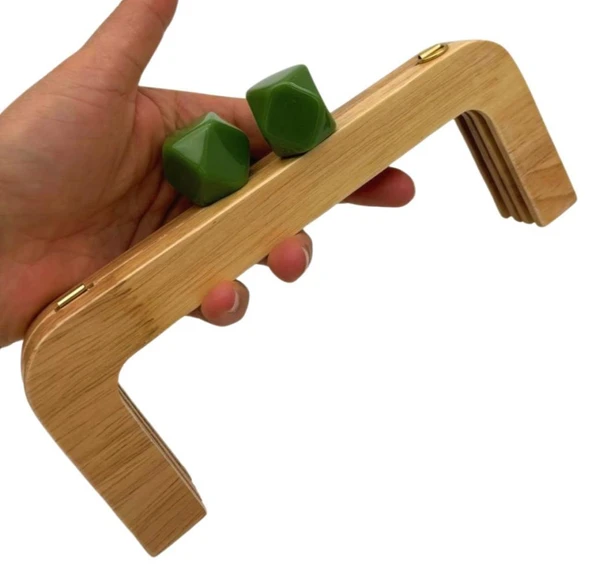 Çanta Aksesuar 20 Cm Yeşil  Başlıklı Ahşap Burs ürün görseli 1