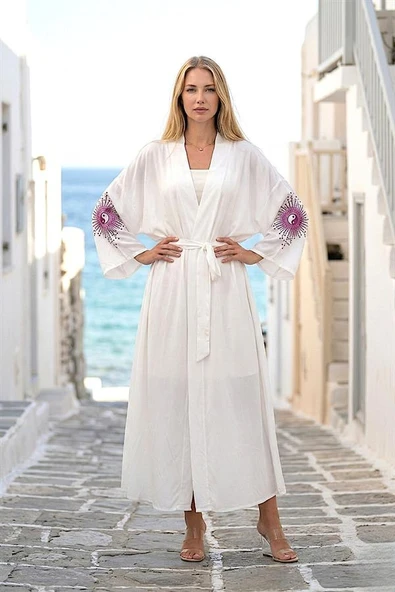 Beyaz Sırtı Ve Kolları Nakışlı Püsküllü Uzun Kimono ürün görseli 1