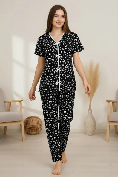 Kadın Siyah Kalp Desenli Fiyonklu Kısa Kollu Uzun Pijama Takımı ürün görseli 1