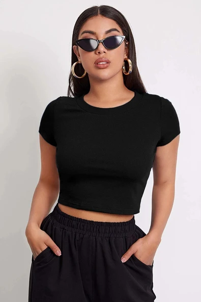 Kadın Siyah Yuvarlak Yaka Yarım Kol Crop Top Bluz ürün görseli 1