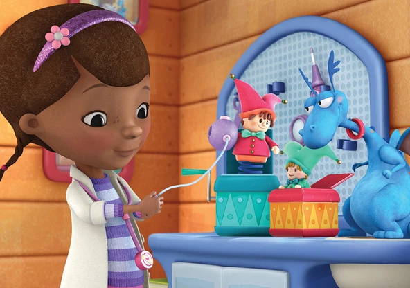 KS Puzzle 100 Parça Doc MCStuffins - Resim 2