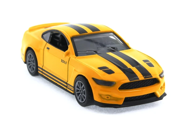 Die Cast Çek Bırak Metal Sarı Spor Araba ürün görseli 1