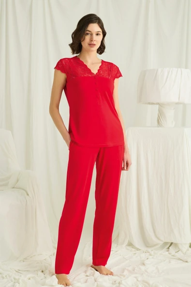 HERŞEYTREND  Yakası Kolu ve Omzu Dantelli Önü Düğmeli Pijama Takımı ürün görseli 1