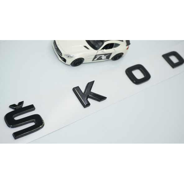 DK Tuning Skoda Bagaj Uzun Parlak Siyah ABS Yazı Logo Amblem ürün görseli 1