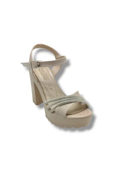 Selfie 4260-26 Rugan Taşlı Çapraz Bant Platform Topuk Fashion Kadın Sandalet(11cm) ürün görseli 1