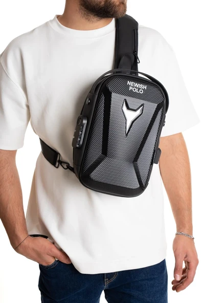 Erkek Şifreli Kilitli Su Geçirmez Tek Sırt Askılı Sling Bag USB ve Kulaklık Çıkışlı Çapraz Omuz Ve Sırt Çantası ürün görseli 1