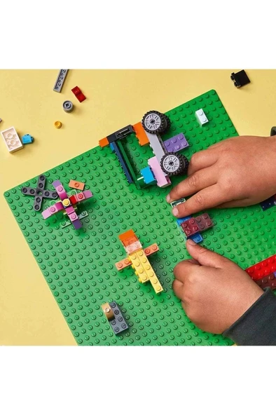 LEGO ® Classic Yeşil Plaka 11023 - 4 Yaş ve ÜzeriÇocuklar İçin Yaratıcı Yapım Seti (1 Parça) ürün görseli 1