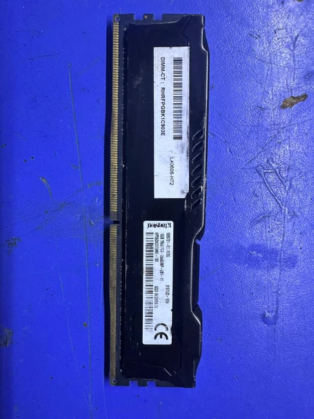 HP Kingston Fury HyperX Hp26d4u9d8me-16x 16gb Pc4-2666xmp Ddr4 RAM ürün görseli 1