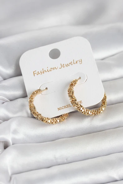 Gold Renk Pirinç Tırtık Model Kadın Küpe ürün görseli 1