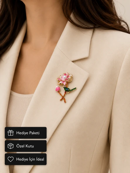 Pembe Lotus ve İnci Detaylı Kuş Figürlü Kadın Broşu Şık Hediye Aksesuarı ürün görseli 1