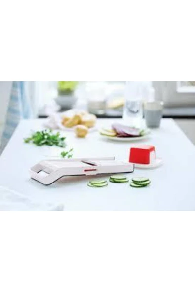 Tupperware Pratik Dilim Dilim Doğrayıcı - Resim 2