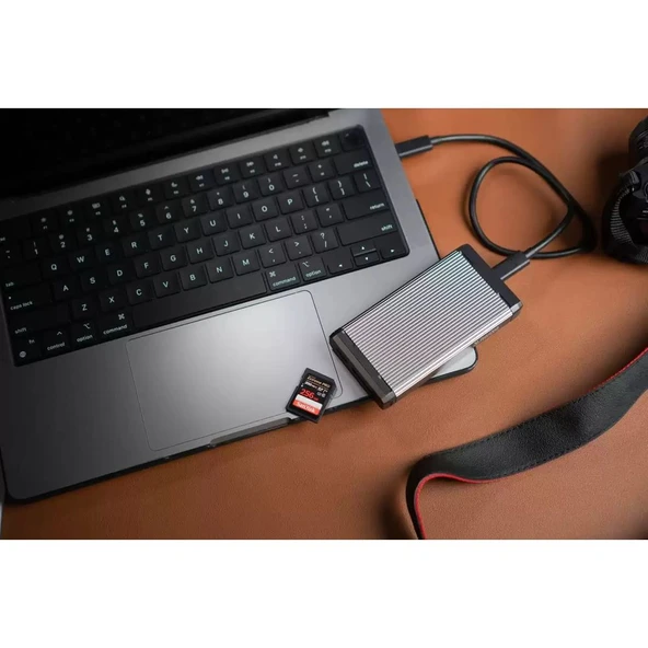 Sandisk Hafıza Kartı Extreme Pro MicroSDXC UHS I 1 TB Kırmızı/Siyah SDSQXCD-1T00-GN6MA ürün görseli 1