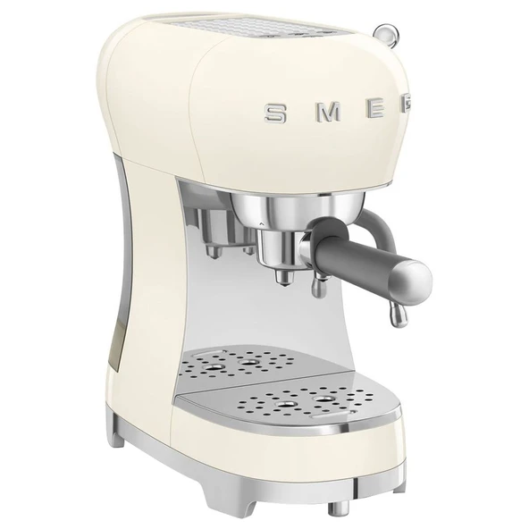 Smeg Espresso Kahve Makinesi ECF02CRUK ürün görseli 1