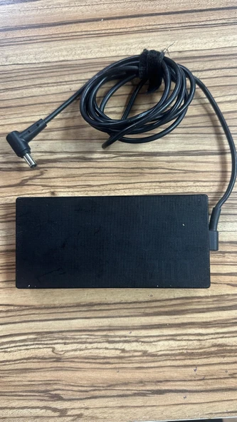 ASUS 200W 20V 10A Orijinal Adaptör (TEŞHİR) - Resim 3