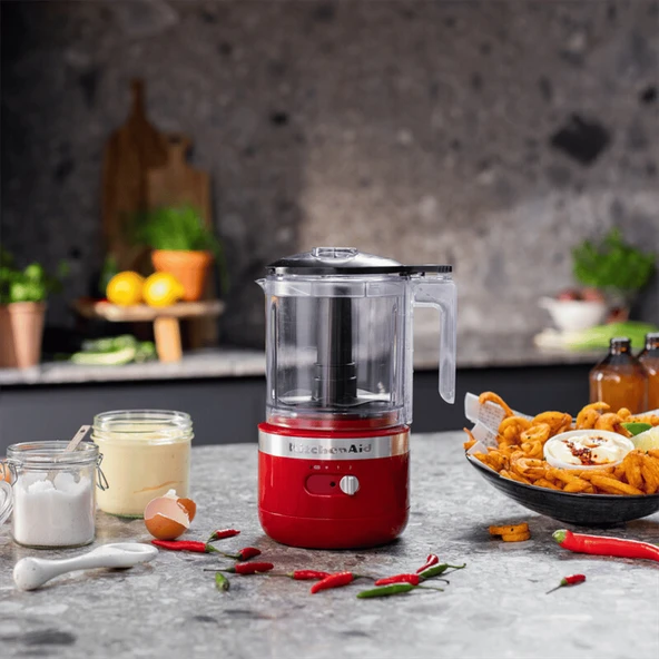 KitchenAid Kablosuz Mutfak Robotu 1,19 L - Empire Red - Resim 8