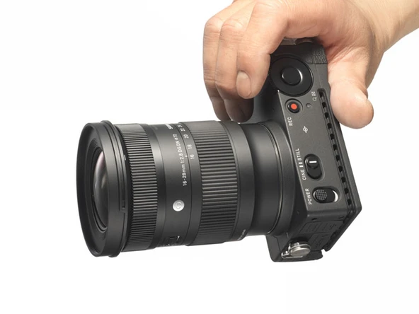 Sigma 16-28mm F/2.8 Dg Dn Çağdaş Lens Sony E Mount İçin ürün görseli 1