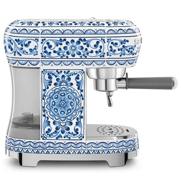 Smeg Dolce & Gabbana Espresso Kahve Makinesi ECF02DGBUK ürün görseli 1