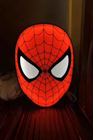Spider-Man Tasarımlı Gece Lambası - Resim 2
