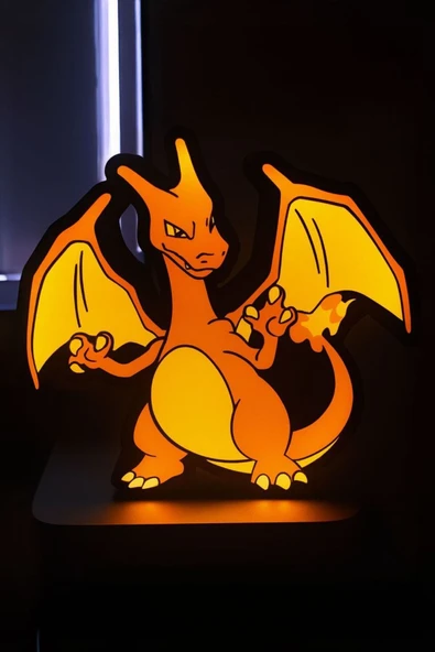 Charizard Tasarımlı Dekoratif Gece Lambası ürün görseli 1