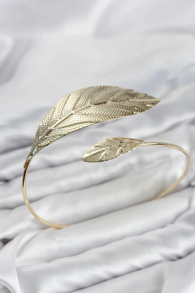 Pazu Bileklik Gold Renk Pirinç Yaprak Model ürün görseli 1