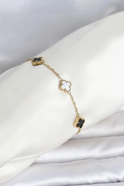 316L Çelik Gold Renk Siyah Beyaz Baby Yonca Model Kadın Bileklik ürün görseli 1