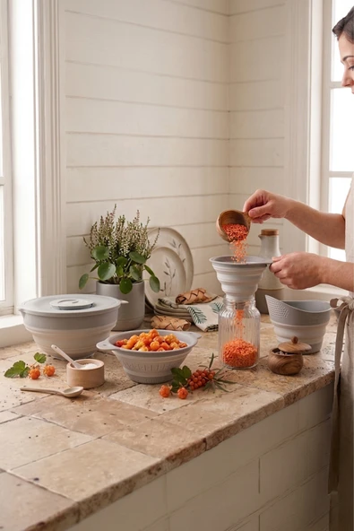 Kitchen Life 4'lü Çok Amaçlı Akordiyon Katlanır Kapaklı Çırpıcı Ve Süzgeç Seti - Mutfak Çeyiz Seti ürün görseli 1