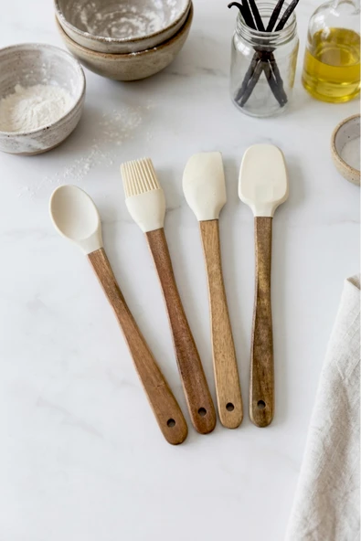 Kitchen Life 4'lü Silikon ve Akasya Saplı Mutfak Gereçleri Seti-Spatula,Fırça Servis Maşa Seti Krem ürün görseli 1
