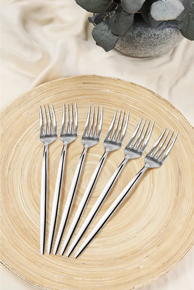 Kitchen Life Paris 6'lı Paslanmaz Çelik Tatlı Çatalı - 18/10 Stainless Steel Gümüş ürün görseli 1
