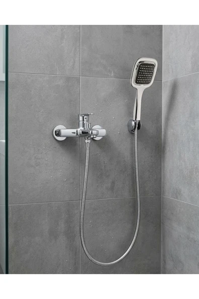 Siyah Duş Seti El Duşu Başlığı Spiral Hortum Dayanıklı Banyo Duş Aksesuarı ürün görseli 1