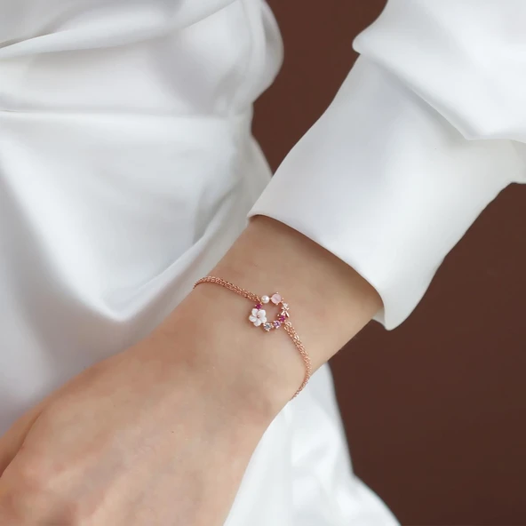 İnci ve Çiçek Motifli Rose Gold Kaplama Gümüş Bileklik ürün görseli 1