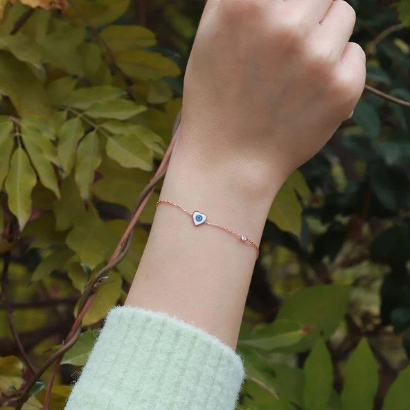 Kalp Figürlü Zirkon Taşlı Mine İşli Rose Gold Kaplama Gümüş Bileklik ürün görseli 1