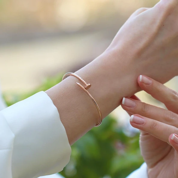Çivi Rose Gold Gümüş  Kelepçe - Resim 2