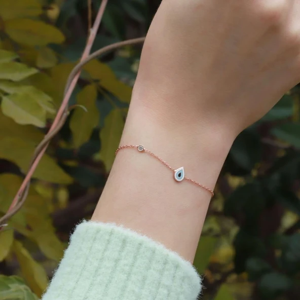 Damla Figürlü Zirkon Taşlı Mine İşli Rose Gold Kaplama Gümüş Bileklik ürün görseli 1