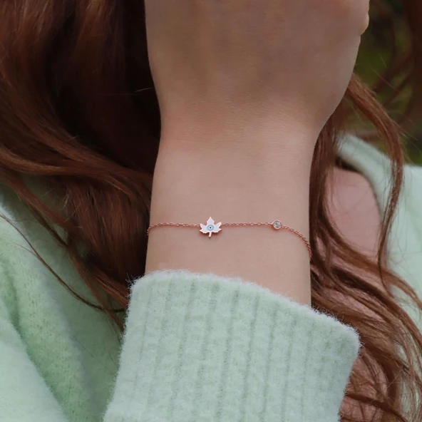Yaprak Figürlü Zirkon Taşlı Mine İşli Rose Gold Kaplama Gümüş Bileklik ürün görseli 1