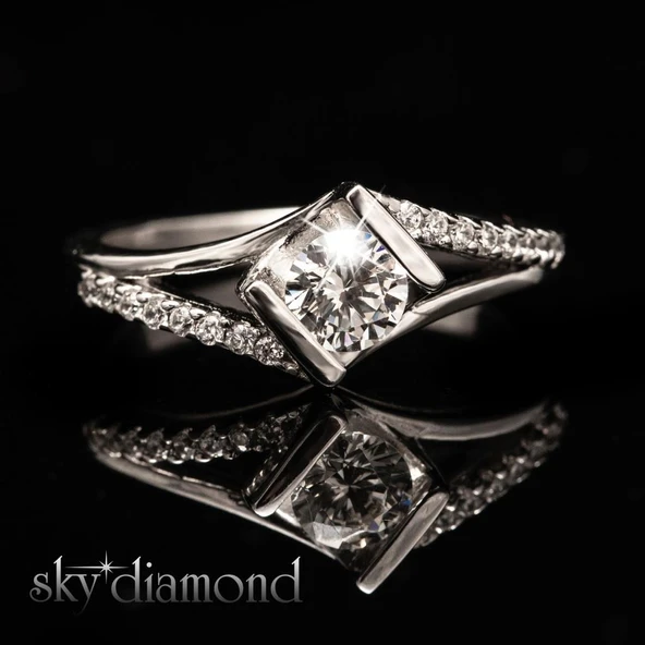 Sky Diamond Elegance Çapraz Model Tektaş - Resim 3