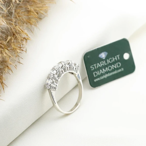 Tırnak Araları Mini Zirkon Taşlı 5 Taş Starlight Diamond Gümüş Yüzük ürün görseli 1