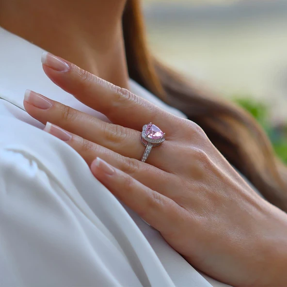 Pembe Taşlı Kalp Modeli Gümüş Yüzük ürün görseli 1