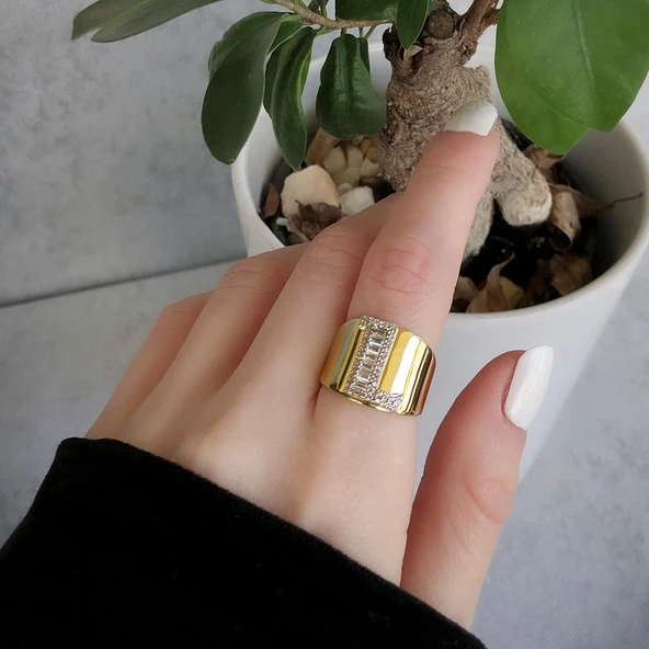 L Harfi Baget Taşlı Gold Kaplama Gümüş Yüzük ürün görseli 1