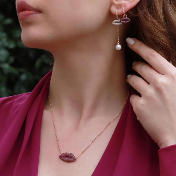 Zirkon Taşlı Dudak Figürlü Rose Gold Kaplama Asansör Zincirli Gümüş Set ürün görseli 1