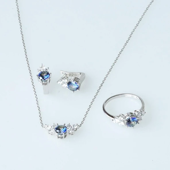Prenses Model Safir Taşlı Gümüş Set - Resim 4