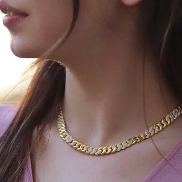 Gurmet Model Yarısı Zirkon Taşlı Gold Altın Kaplama Gümüş Gerdanlık ürün görseli 1