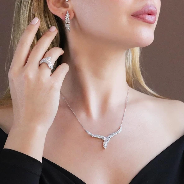 Krizet Yapraklı Zirkon Taşlı Gümüş Set ürün görseli 1