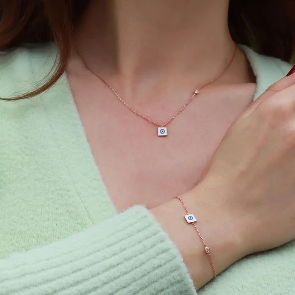 Kare Figürlü Zirkon Taşlı Mine İşli Rose Gold Kaplama Gümüş Takım ürün görseli 1