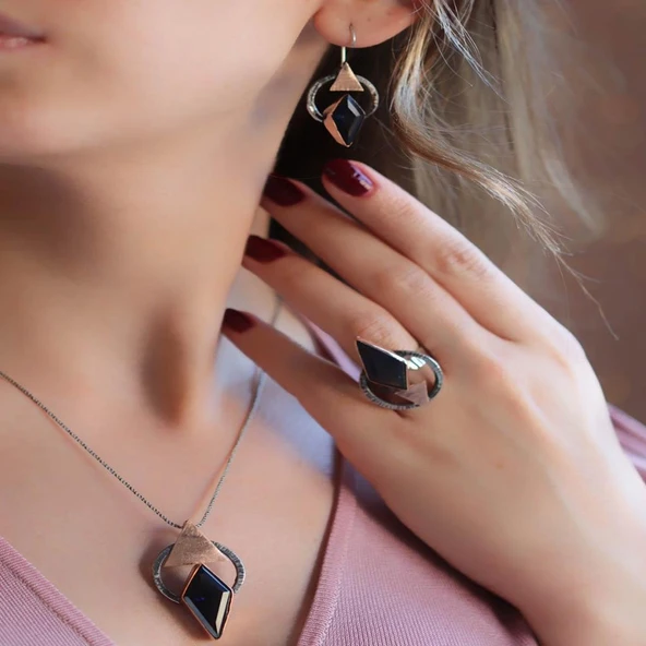 Safir Taşlı Otantik Tasarım Set ürün görseli 1